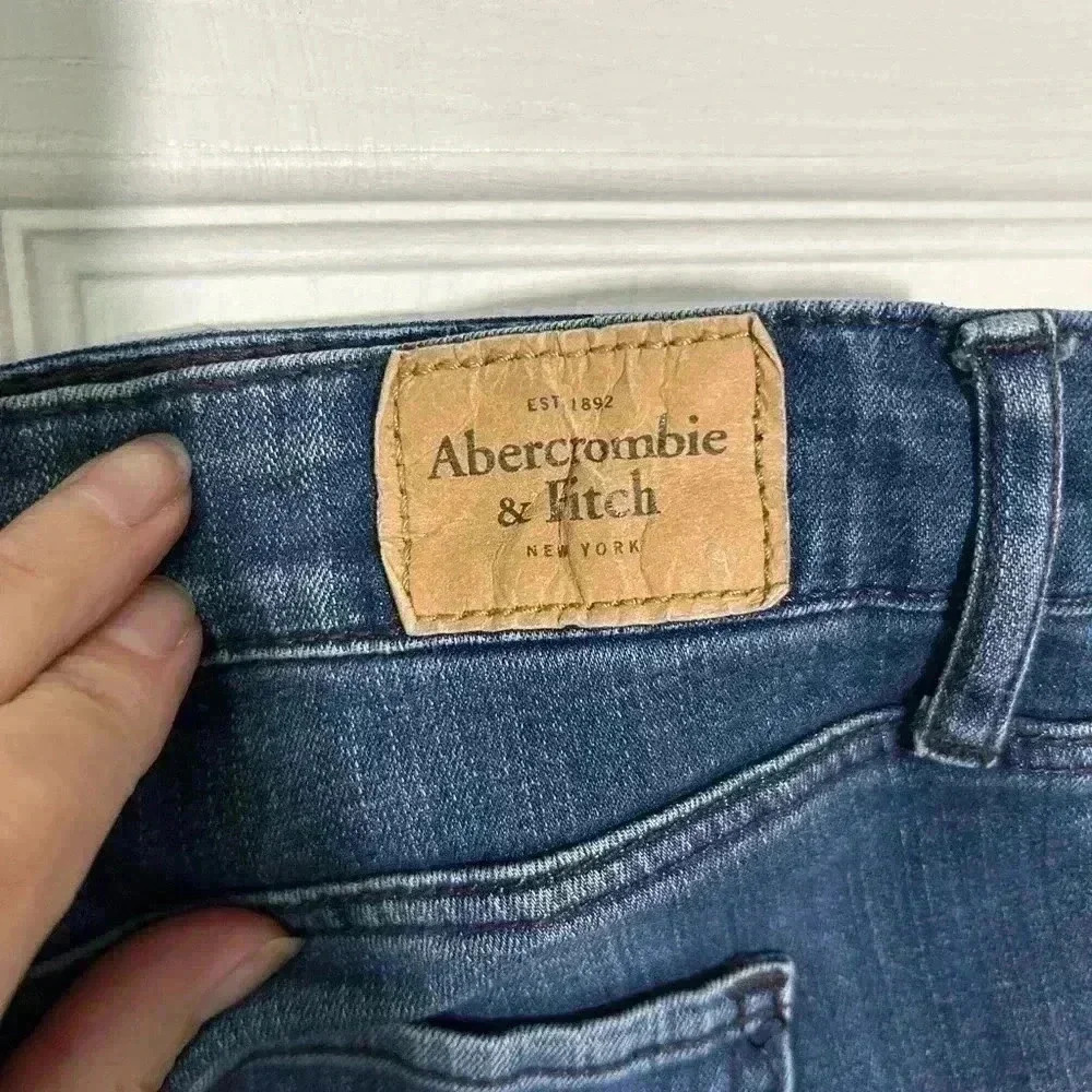 Abercrombie & Fitch Signature Series Super Skinny Distressed Jeans Size 28 - Picture 11 of 11